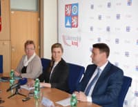 Ministryně školství při návštěvě Libereckého kraje ocenila podporu sklářských oborů  